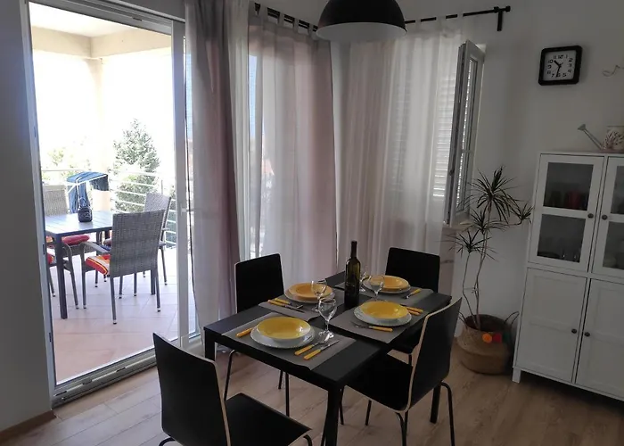 게스트하우스 아파트먼트 & 룸 아스트리드 