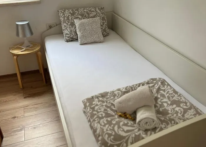 게스트하우스 아파트먼트 & 룸 아스트리드  3*