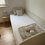 Gostinjska kuća Apartments Romano 3*