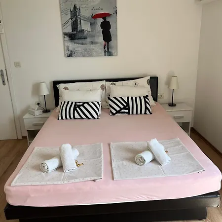 Pensionat Apartments Romano